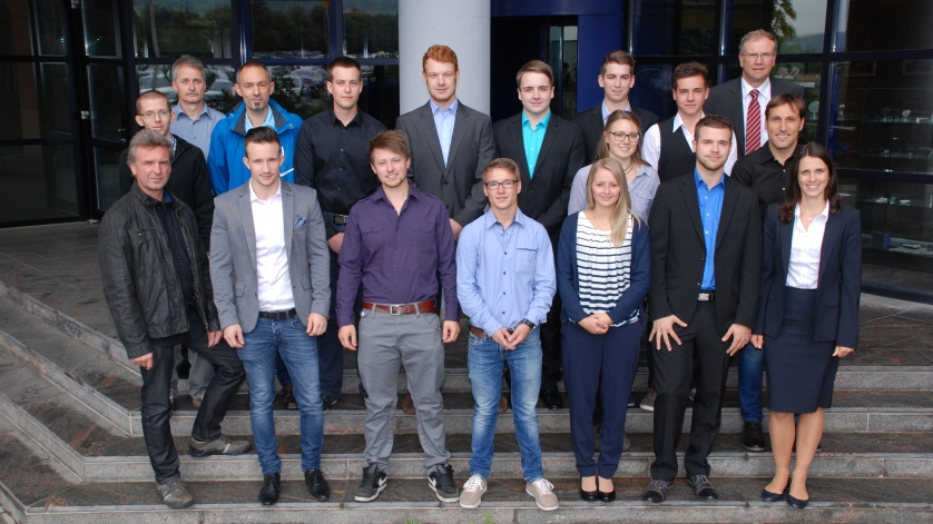 Gruppenbild der Absolventen 2015