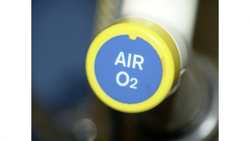 Deckel mit Aufschrift "AIR O2"