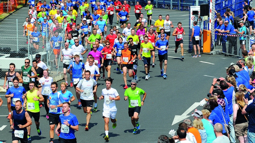 Läufer beim WIKA-Staffelmarathon 2016