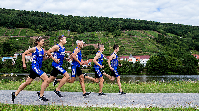 Laufgruppe im WIKA-Look