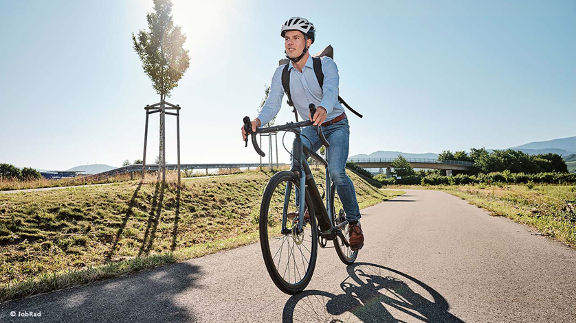 Das Fahrrad als „Dienstfahrzeug“ schont das Klima und fördert die Gesundheit.