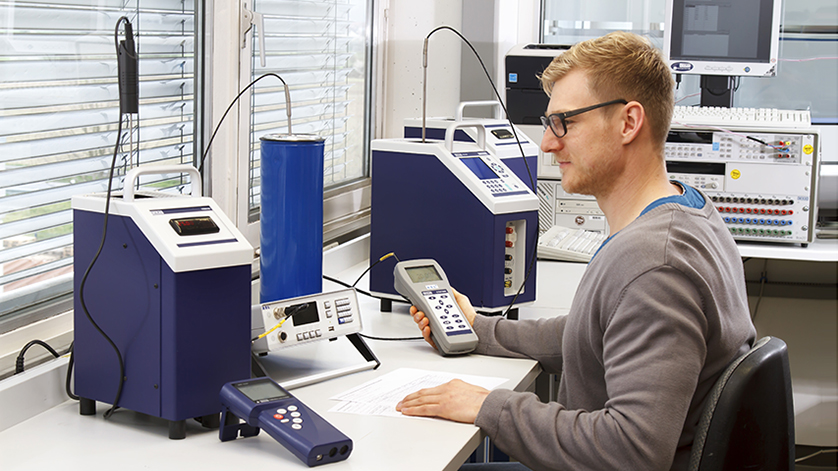 Calibration of thermometers (e.g. thermocouples)