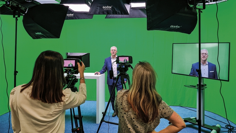 Video studio with TV-quality equipment - WIKA blog